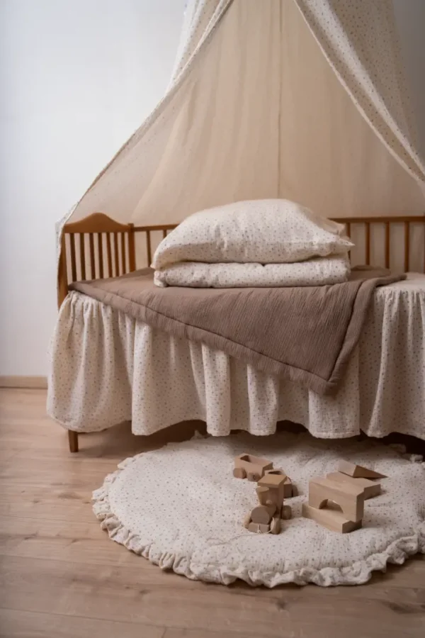 Floral crib bed skirt in cottagecore style - Image 2